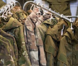 Comment trouver des habits pas chers et résistants dans un surplus américain ?