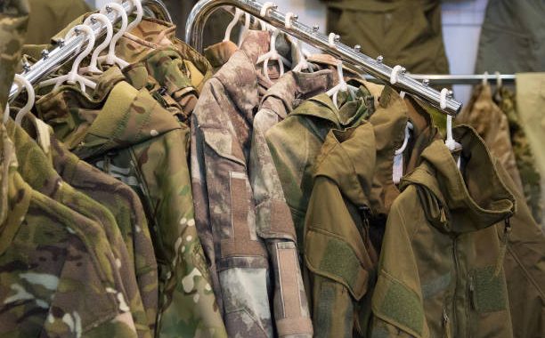 Comment trouver des habits pas chers et résistants dans un surplus américain ?