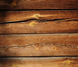 Revêtement mural en bois design : réussissez l’agréable et l’utile